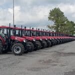 Image en avant pour “Tabacuba vend 150 tracteurs à des vegueros”